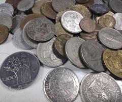 На Вашето внимание 100бр световни монети. - 4