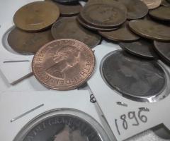 На Вашето внимание голям лот монети от едно пени - 2