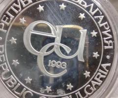 На Вашето внимание предлагаме монета от 1993г с номинал 500лв
