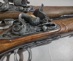 Два броя кремъчни пистолети - 5