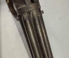 Много стара реплика на шест цевен капсулен  пистолет. - 7