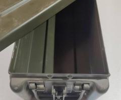 Много хубава метална кутия - 8