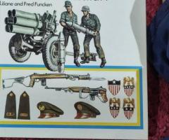 4бр. илюстровани справочници за оръжия и униформи ВСВ - 9