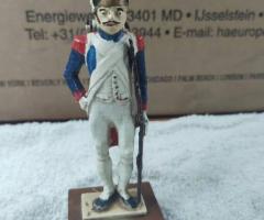 GRANADERG Статуетка на офицер от битката при Ватерло 15см.