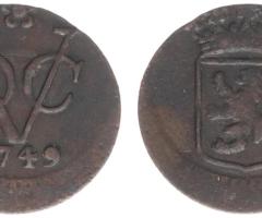 ERROR описана като: ½ Duit 1749 Error (Passon 12.3 / Scho. 351) - misstrike 20% off-center - VF/XF