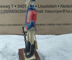 SOLDADO Статуетка на офицер от битката при Ватерло 15см. - 2