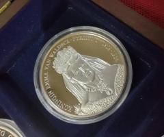 ЛУКСОЗЕН СЕТ МЕДАЛИ + КУТИЯ-50% намаление PROOF - 5