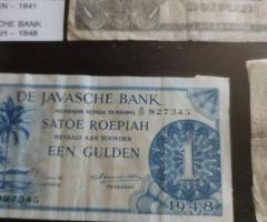 Пано с 12 стари  банкноти - 5