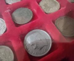 Колекция от 99бр. световни монети подредени в кутия с защитно плексигласово покритие - 5