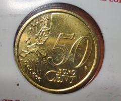 Монета с лика на Папа Беноа XVI - 2